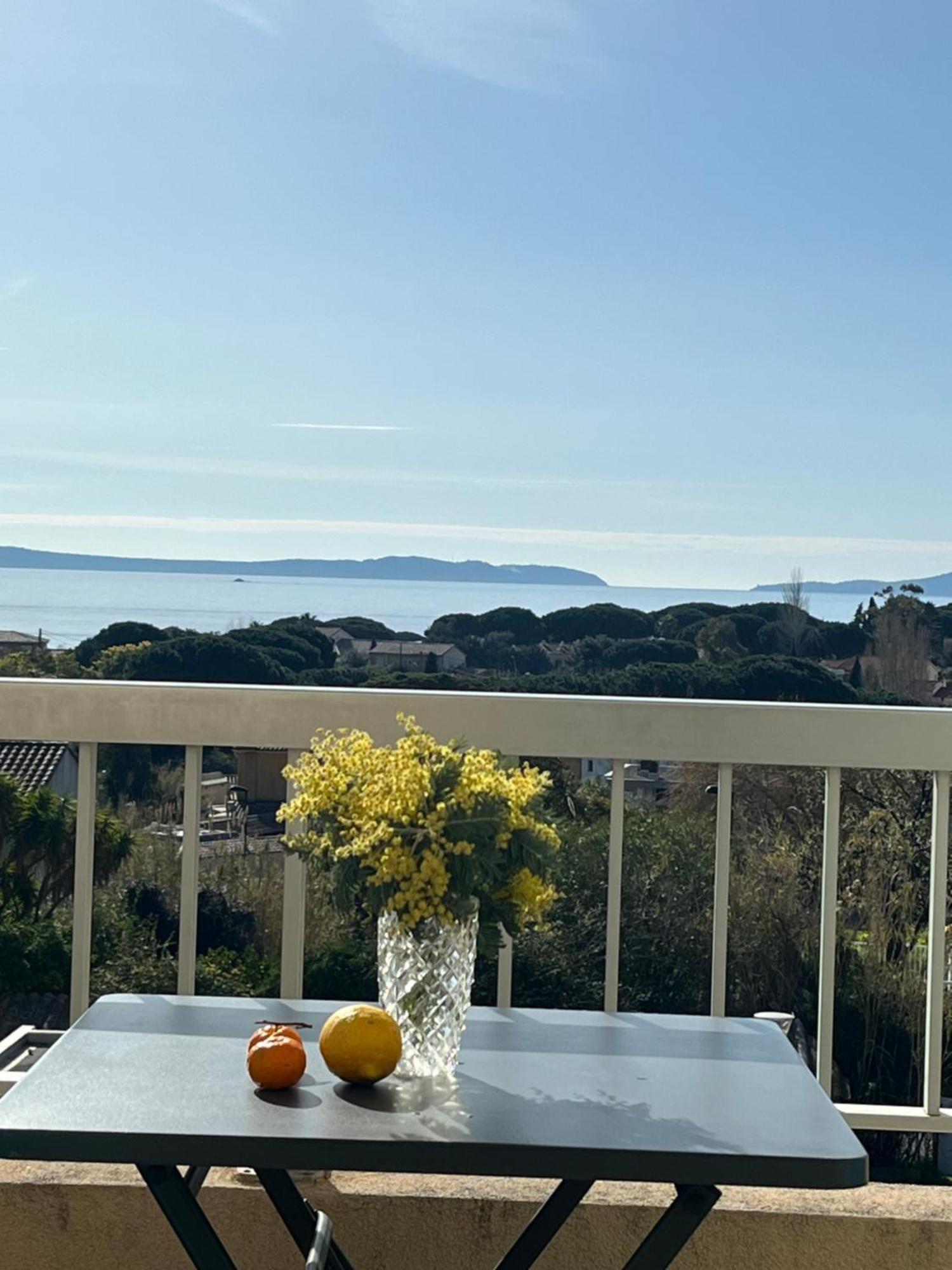 Le Lavandou St Clair Exterior photo